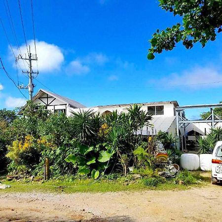 Muumin Farm Villa Nakijin Exterior foto